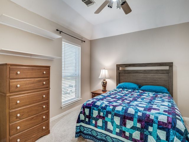 2006 Hillside Drive, Rowlett, TX 75088