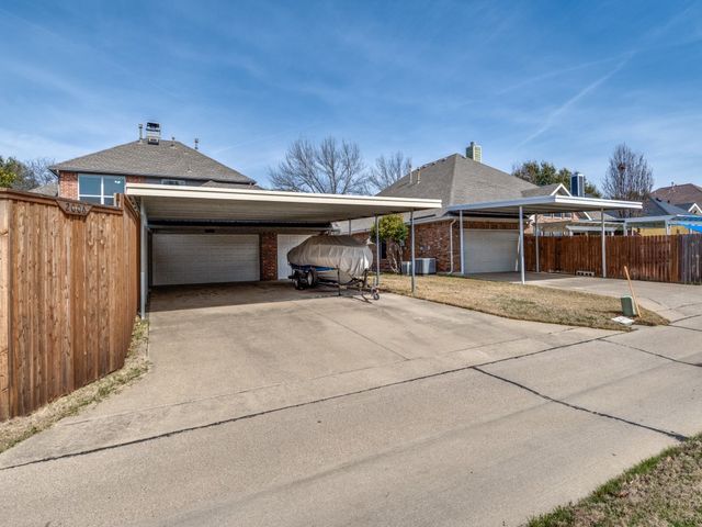 2006 Hillside Drive, Rowlett, TX 75088