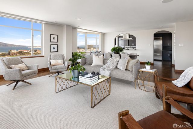 2100 Green Street 800, San Francisco, CA 94123