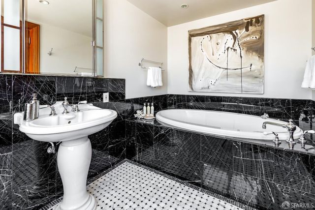 2100 Green Street 800, San Francisco, CA 94123