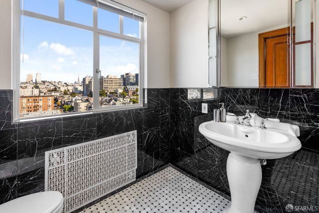 2100 Green Street 800, San Francisco, CA 94123