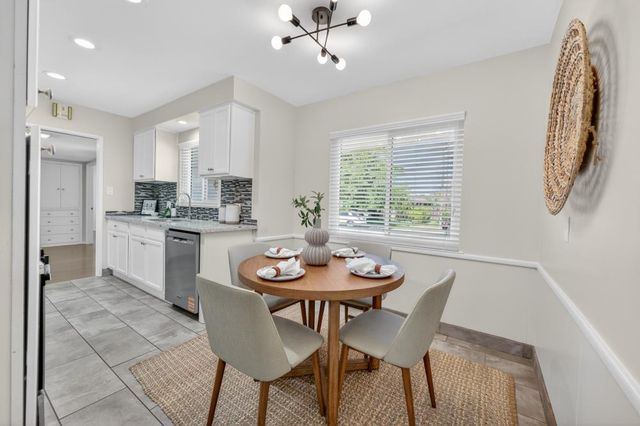 2108 56th Ave, Sacramento, CA 95822