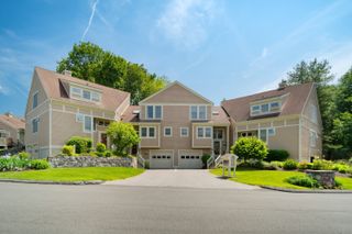 75 Brittania Road 75, Danbury, CT 06811