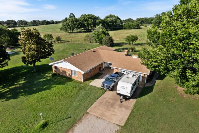 423 County Road 477 Road, Stephenville, TX 76401