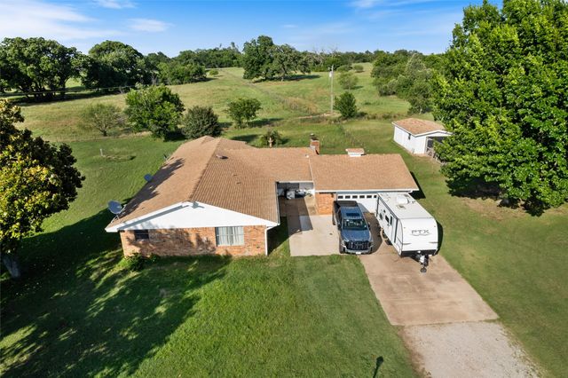 423 County Road 477 Road, Stephenville, TX 76401