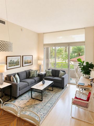 19501 W Country Club Drive 210, Aventura, FL 33180