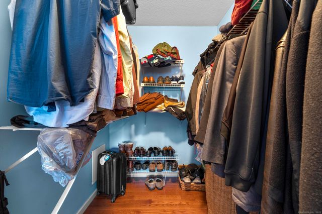 113 Spring Glen 113, Shelton, CT 06484