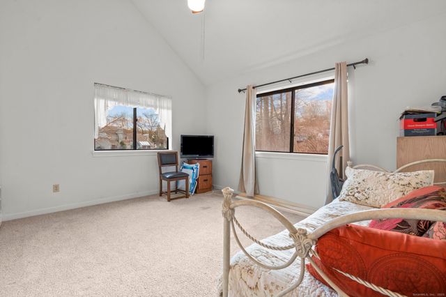 113 Spring Glen 113, Shelton, CT 06484