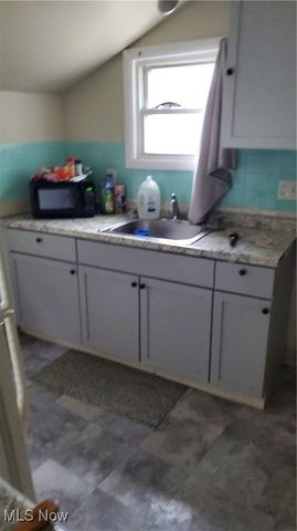 1979 W 54th Street, Cleveland, OH 44102