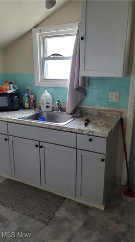 1979 W 54th Street, Cleveland, OH 44102