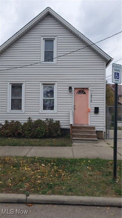 1979 W 54th Street, Cleveland, OH 44102