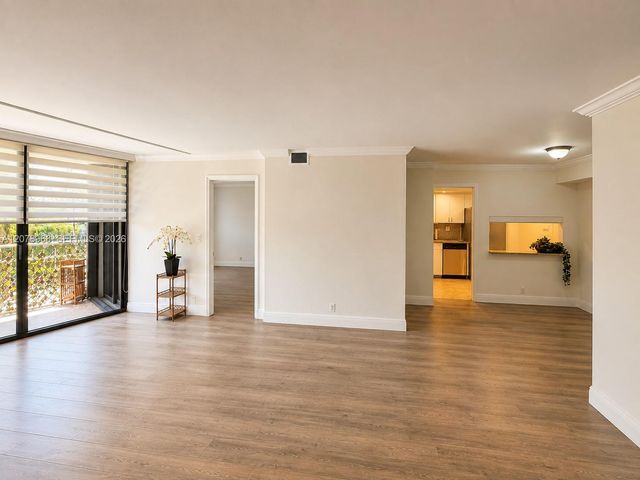 4000 Towerside Terrace 304, Miami, FL 33138