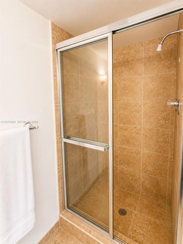 4000 Towerside Terrace 304, Miami, FL 33138