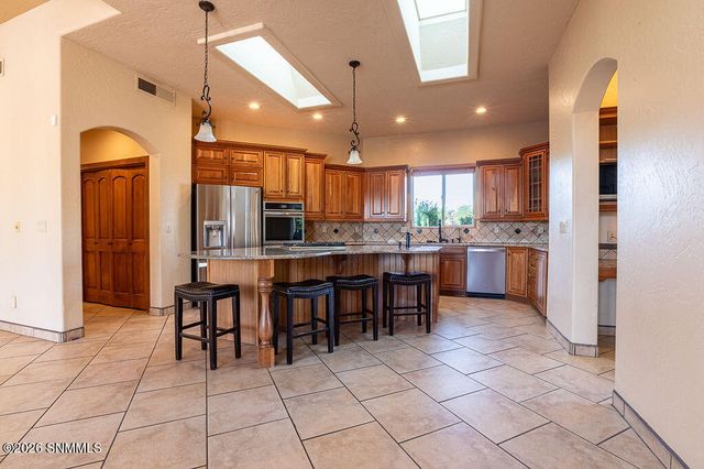 2605 Calle Porton, Las Cruces, NM 88007