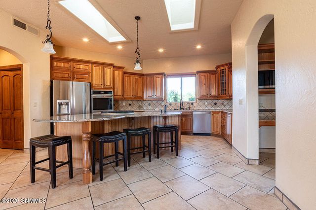 2605 Calle Porton, Las Cruces, NM 88007