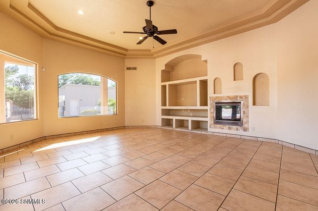 2605 Calle Porton, Las Cruces, NM 88007