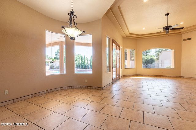 2605 Calle Porton, Las Cruces, NM 88007