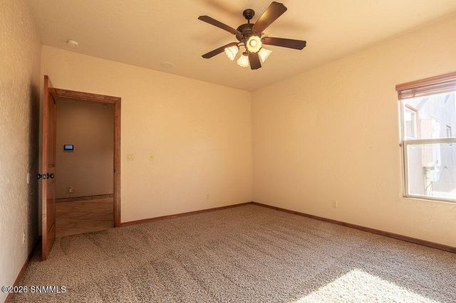 2605 Calle Porton, Las Cruces, NM 88007