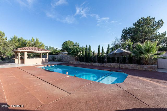 2605 Calle Porton, Las Cruces, NM 88007