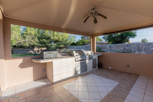 2605 Calle Porton, Las Cruces, NM 88007