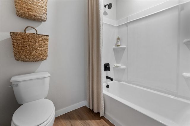 3554 Sepehr Lake Dr, Robstown, TX 78380