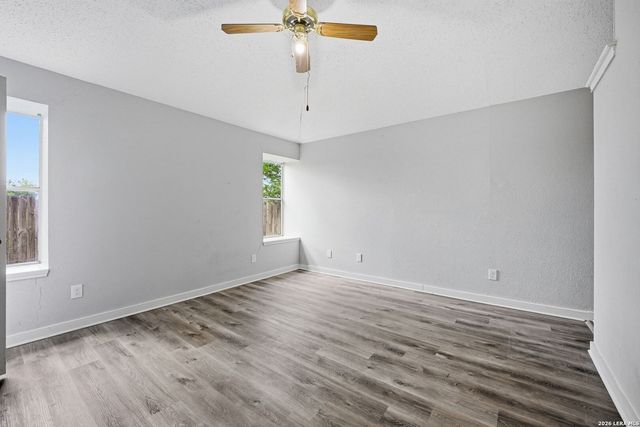 11426 LONG TRL, San Antonio, TX 78245