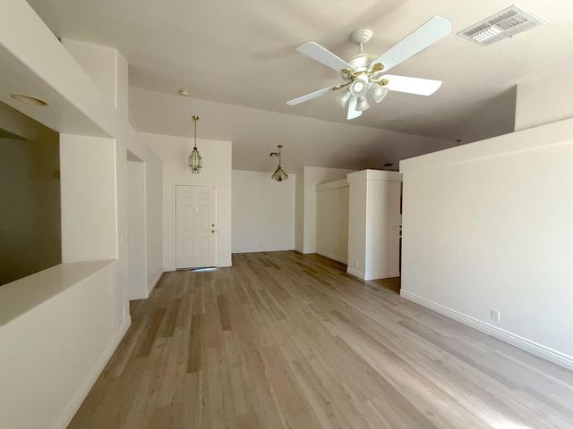 19858 N 33rd Place, Phoenix, AZ 85050