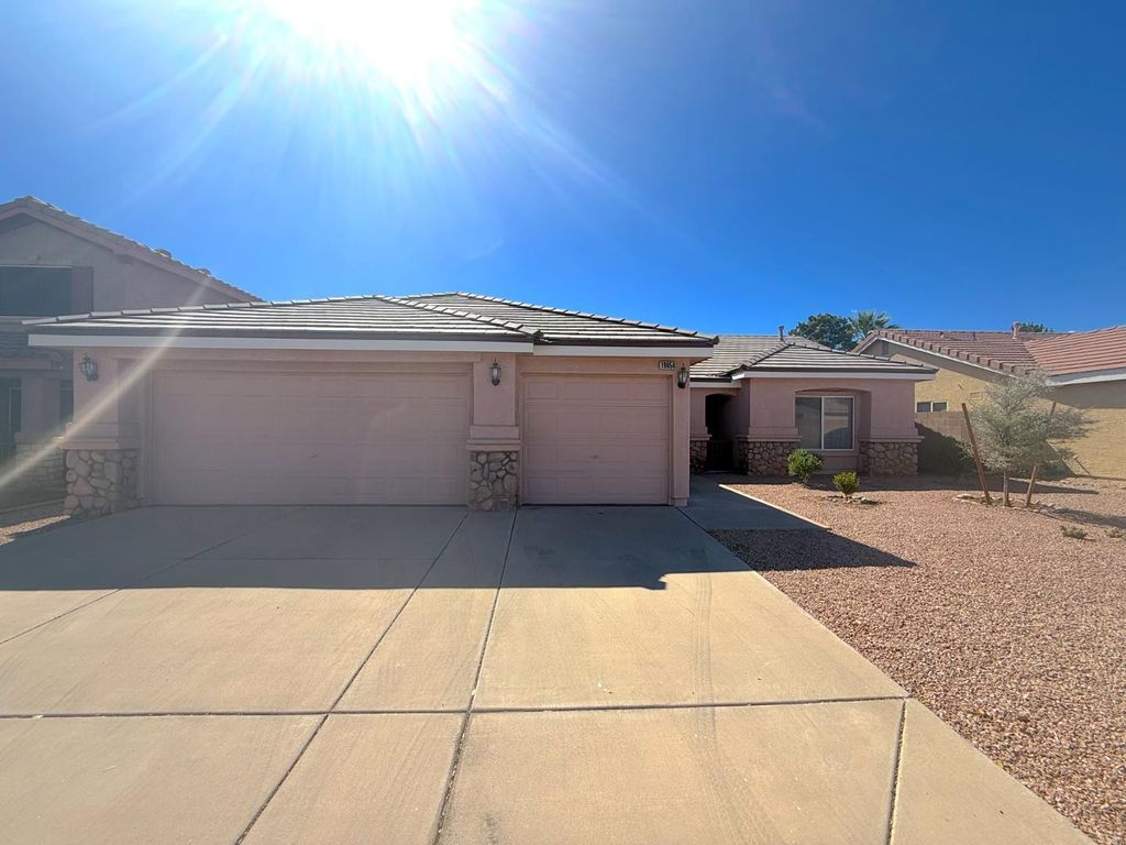 19858 N 33rd Place, Phoenix, AZ 85050