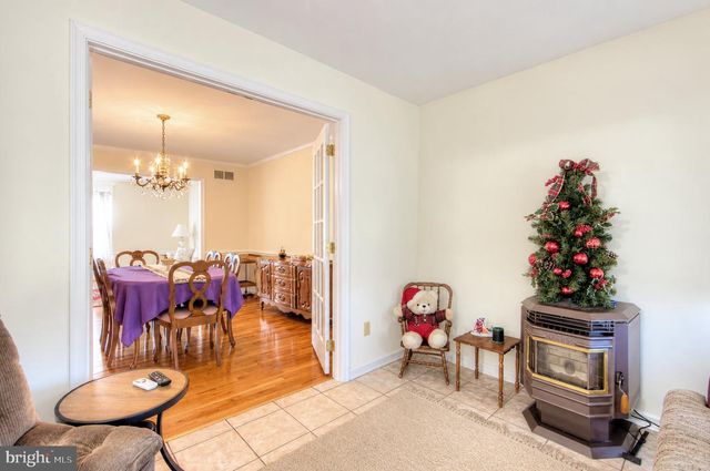 636 JEFFERSON AVE, Vineland, NJ 08361