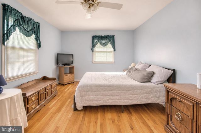636 JEFFERSON AVE, Vineland, NJ 08361