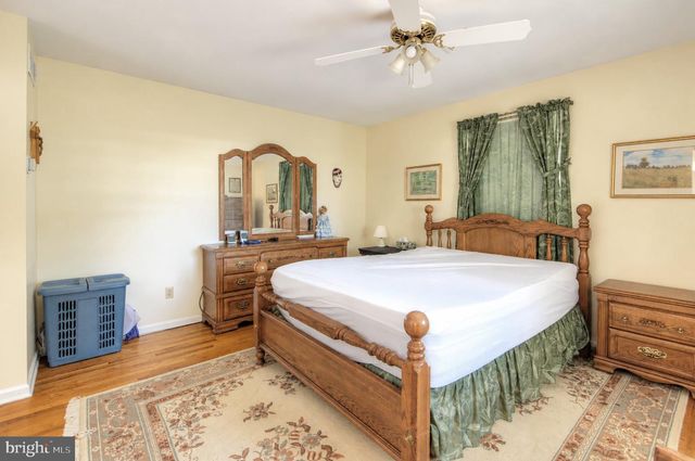 636 JEFFERSON AVE, Vineland, NJ 08361