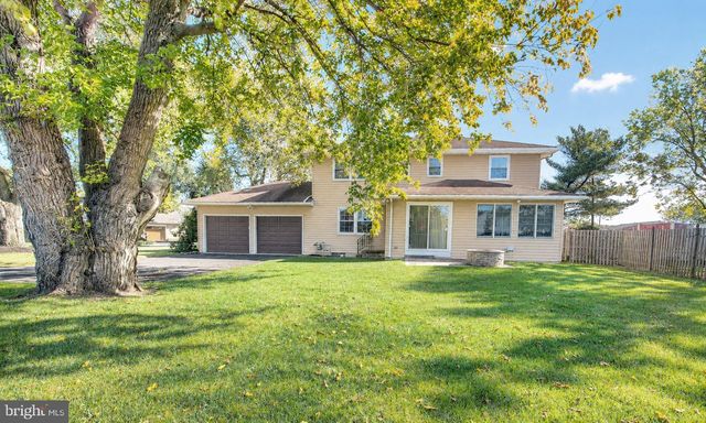 636 JEFFERSON AVE, Vineland, NJ 08361