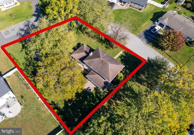636 JEFFERSON AVE, Vineland, NJ 08361