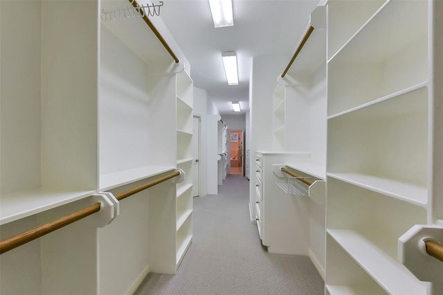 2112 Mcduffie Street, Houston, TX 77019