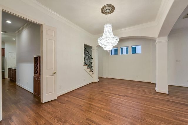 2112 Mcduffie Street, Houston, TX 77019