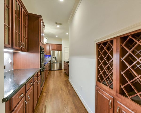 2112 Mcduffie Street, Houston, TX 77019