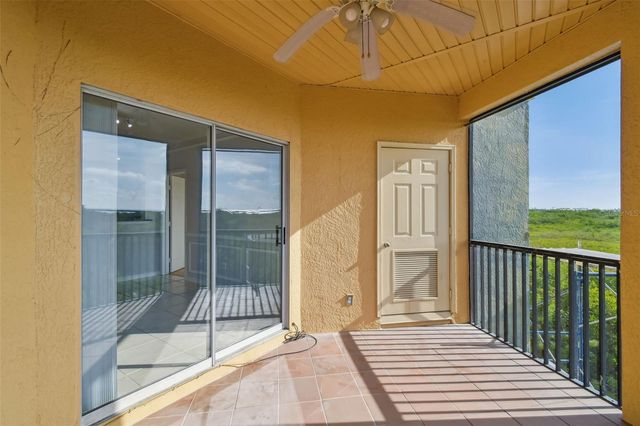 4302 BAYSIDE VILLAGE DRIVE 204, Tampa, FL 33615