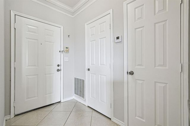 4302 BAYSIDE VILLAGE DRIVE 204, Tampa, FL 33615