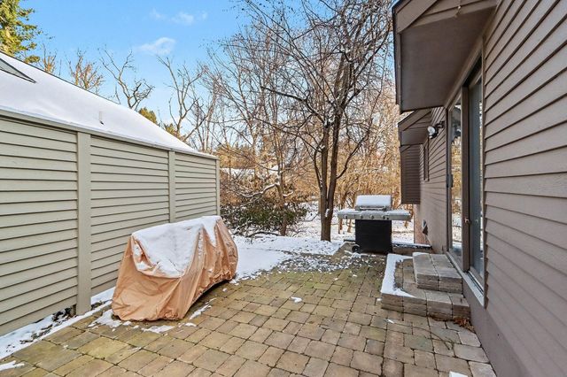 1008 Cohasset Lane, Kalamazoo, MI 49008