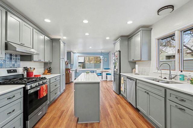 1008 Cohasset Lane, Kalamazoo, MI 49008