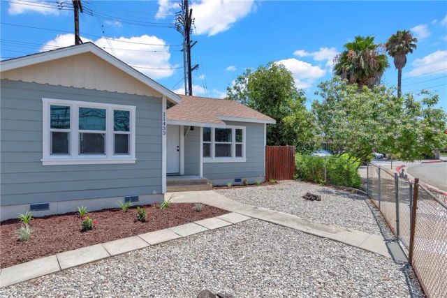 11433 Stewart Street, El Monte, CA 91731