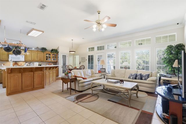 8110 Ravenswood Road, Granbury, TX 76049