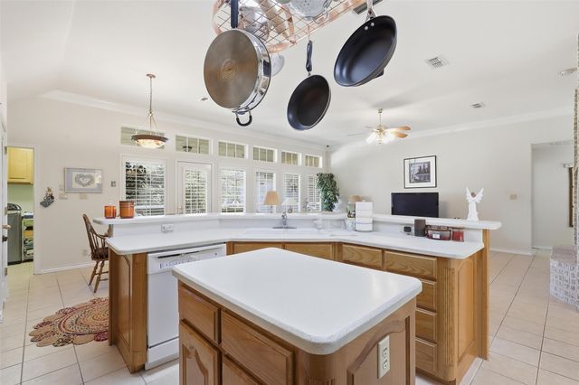 8110 Ravenswood Road, Granbury, TX 76049