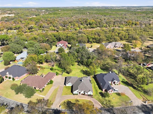 8110 Ravenswood Road, Granbury, TX 76049