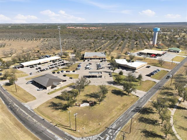 8110 Ravenswood Road, Granbury, TX 76049