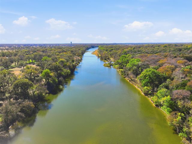 8110 Ravenswood Road, Granbury, TX 76049