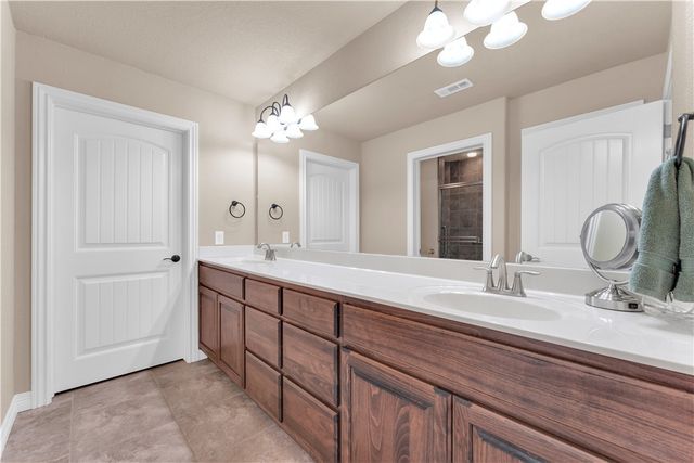 1306 SW Naphtali Boulevard, Bentonville, AR 72713