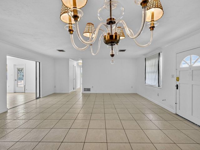 5927 DRIFTWOOD AVENUE, Sarasota, FL 34231