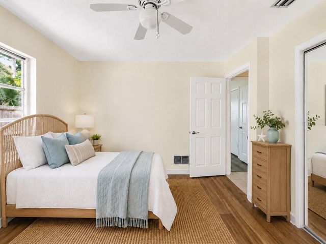 5927 DRIFTWOOD AVENUE, Sarasota, FL 34231