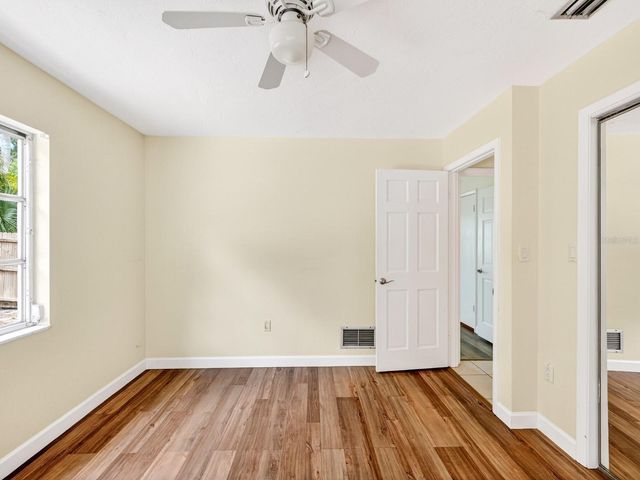 5927 DRIFTWOOD AVENUE, Sarasota, FL 34231